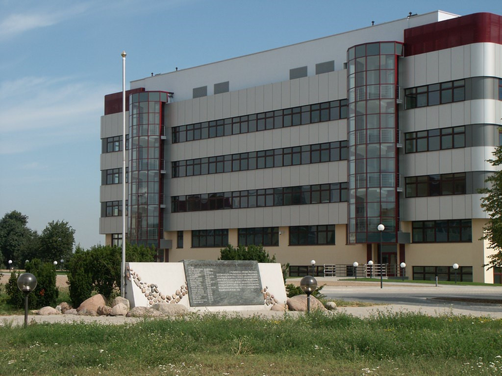 kampus-SGGW-001